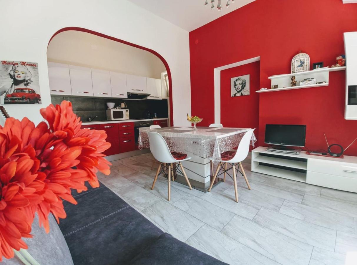 שיבניק Glorianita Sweethome,Centro, Free Parking,Self Check- In מראה חיצוני תמונה